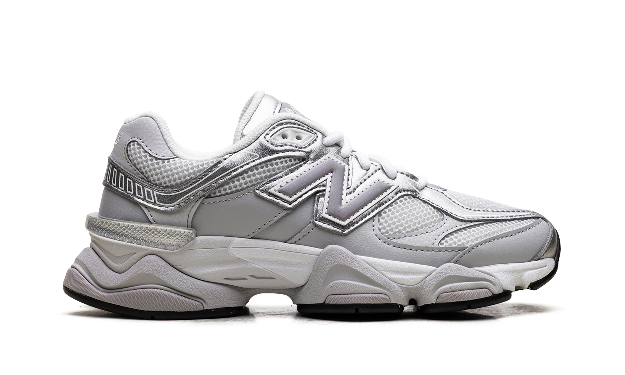 New Balance 9060 Raincloud Truffle Salt