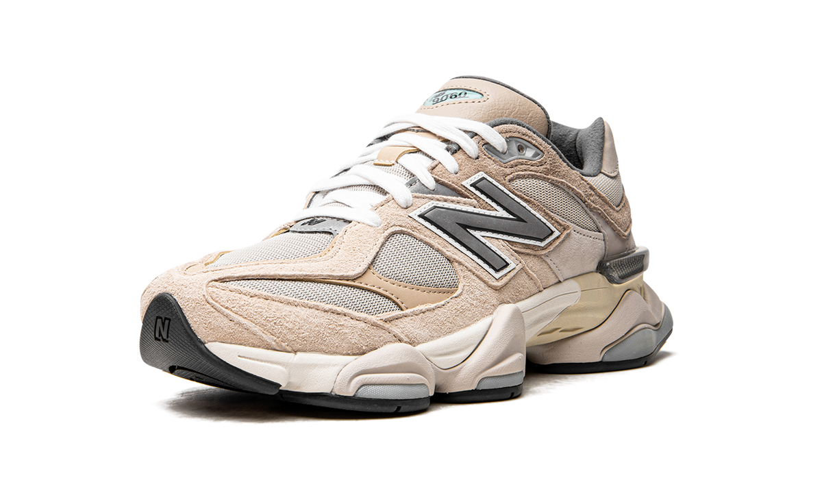 New Balance 9060 Sea Salt