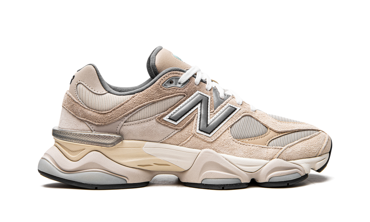 New Balance 9060 Sea Salt