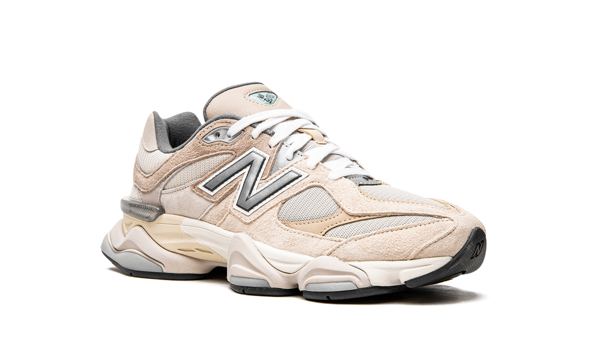 New Balance 9060 Sea Salt