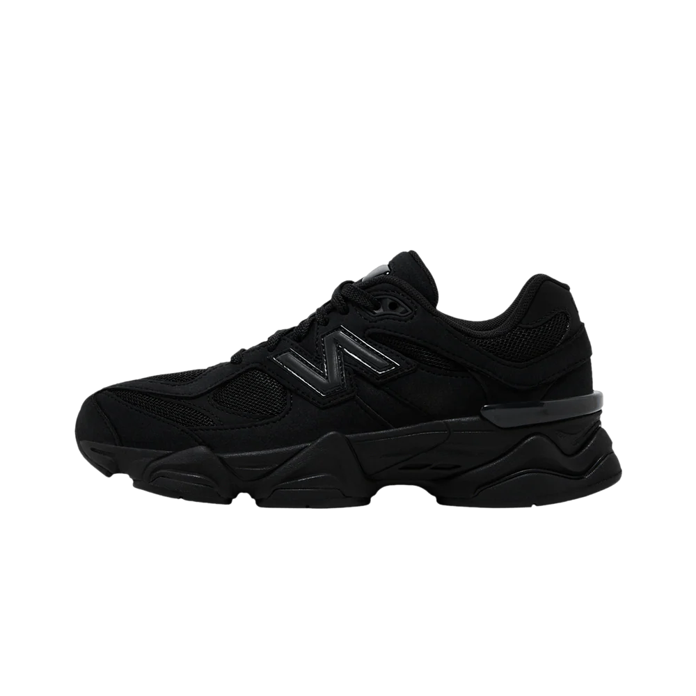 New Balance 9060 Triple Black, Black/Phantom (GC9060BB)