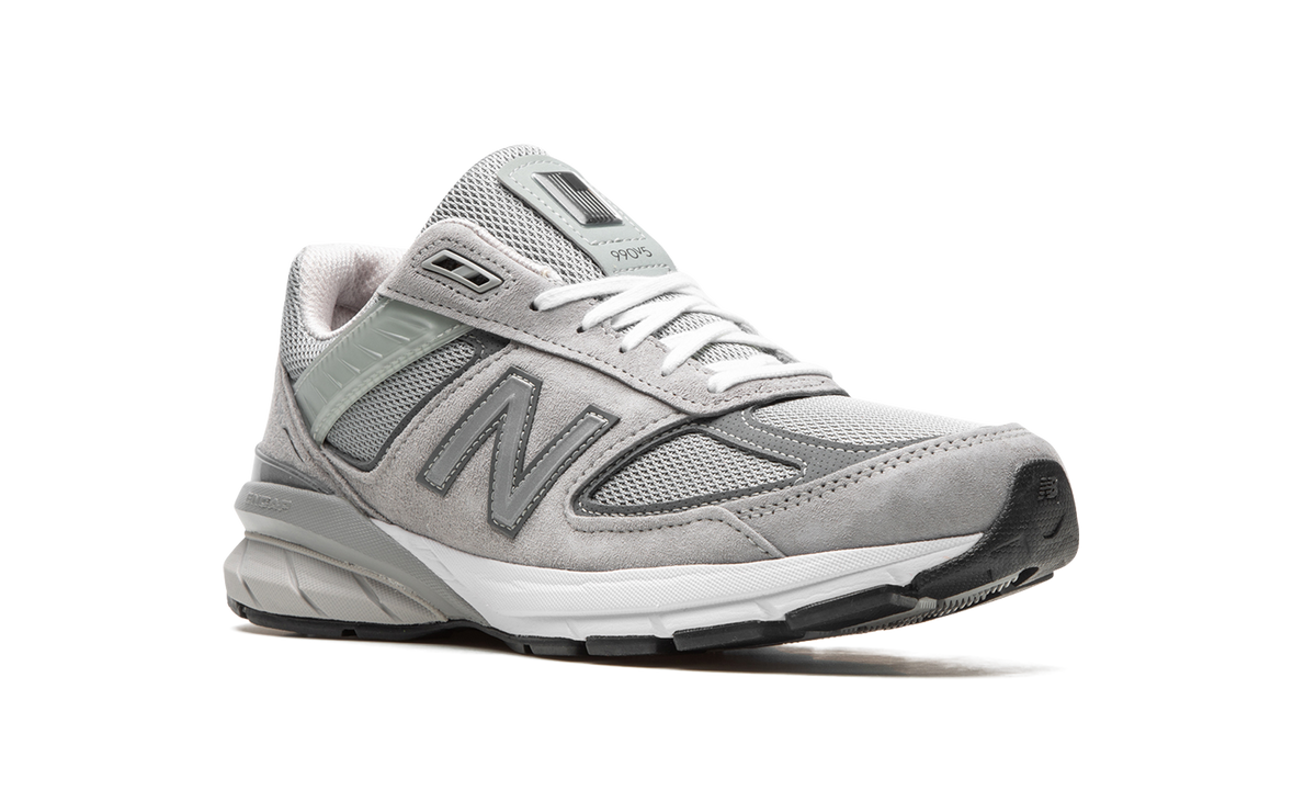 New Balance 990v5 Grey