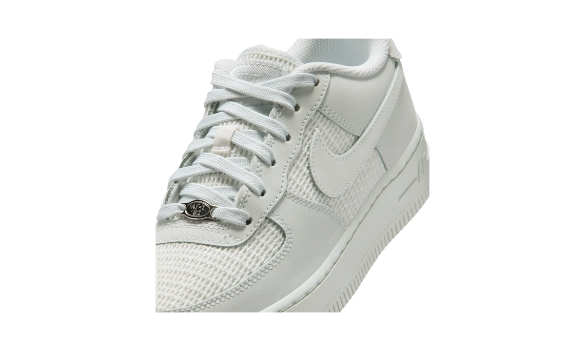 Nike Air Force 1 Low LV8 2 Off White Summit White
