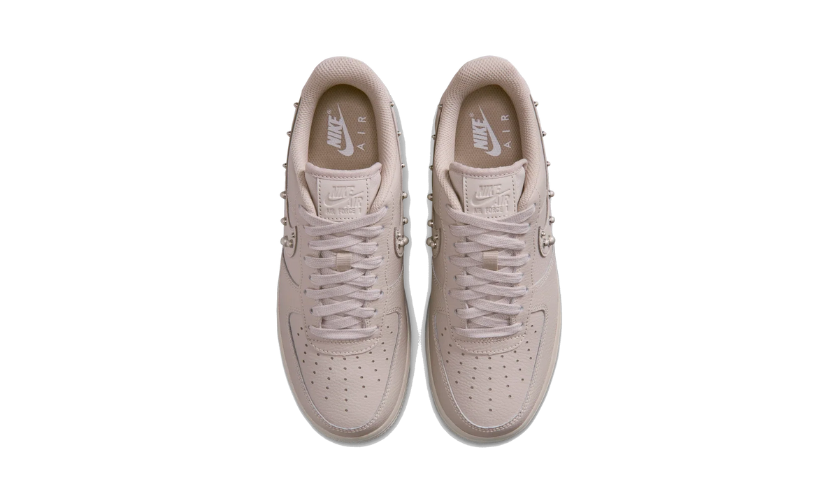 Nike Air Force 1 Low '07 Cream Pearl Swoosh