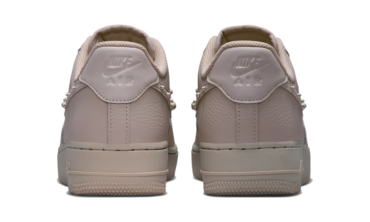Nike Air Force 1 Low '07 Cream Pearl Swoosh
