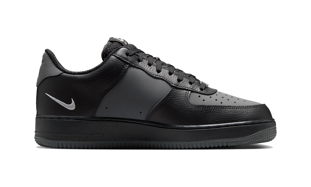 Nike Air Force 1 Low '07 LV8 Black Light Smoke Grey