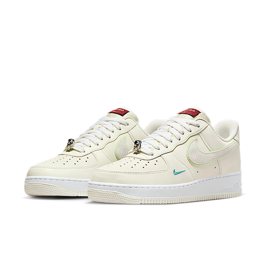 Nike Air Force 1 07 Year of the Dragon, Sail/Vapor Green/Sail (FZ5052-131)