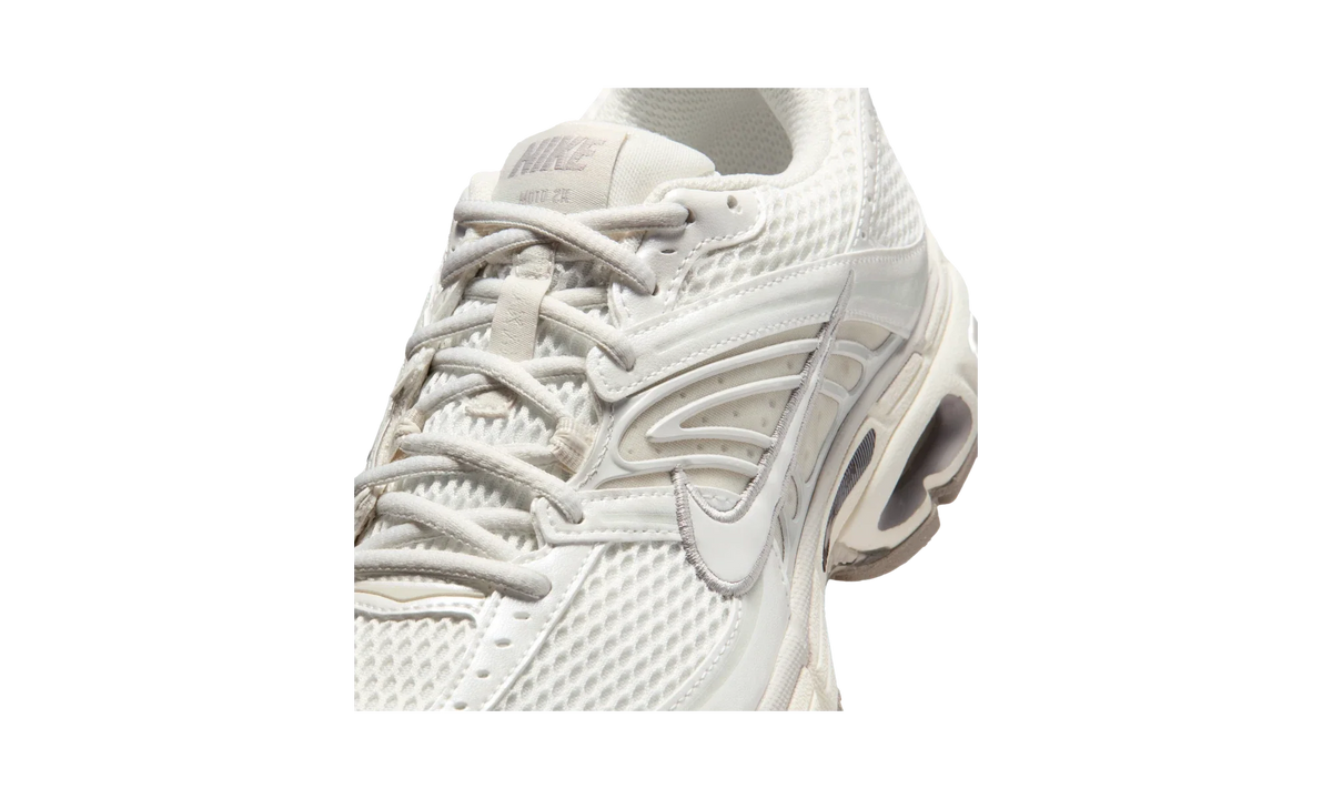 Nike Air Max Moto 2K Phantom Light Bone Sail