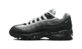 Nike Air Max Muscle 95 Yu-Gi-Oh! Jonouchi (with Promo Card)