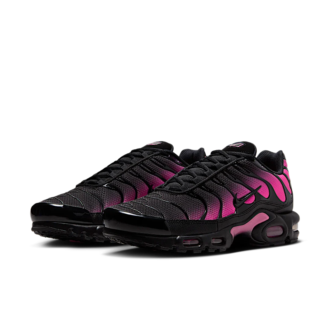 Nike Air Max Plus Black Hyper Pink, Black/Hyper Pink/Black (DM0032-020)
