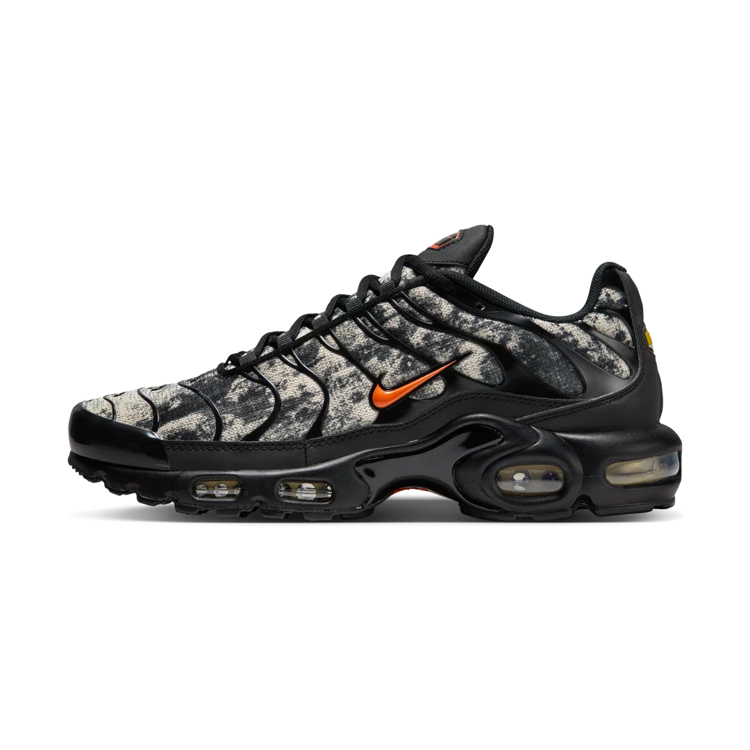 Nike Air Max Plus Camo Black Safety Orange, Black/White/Safety Orange (FV6913-001)
