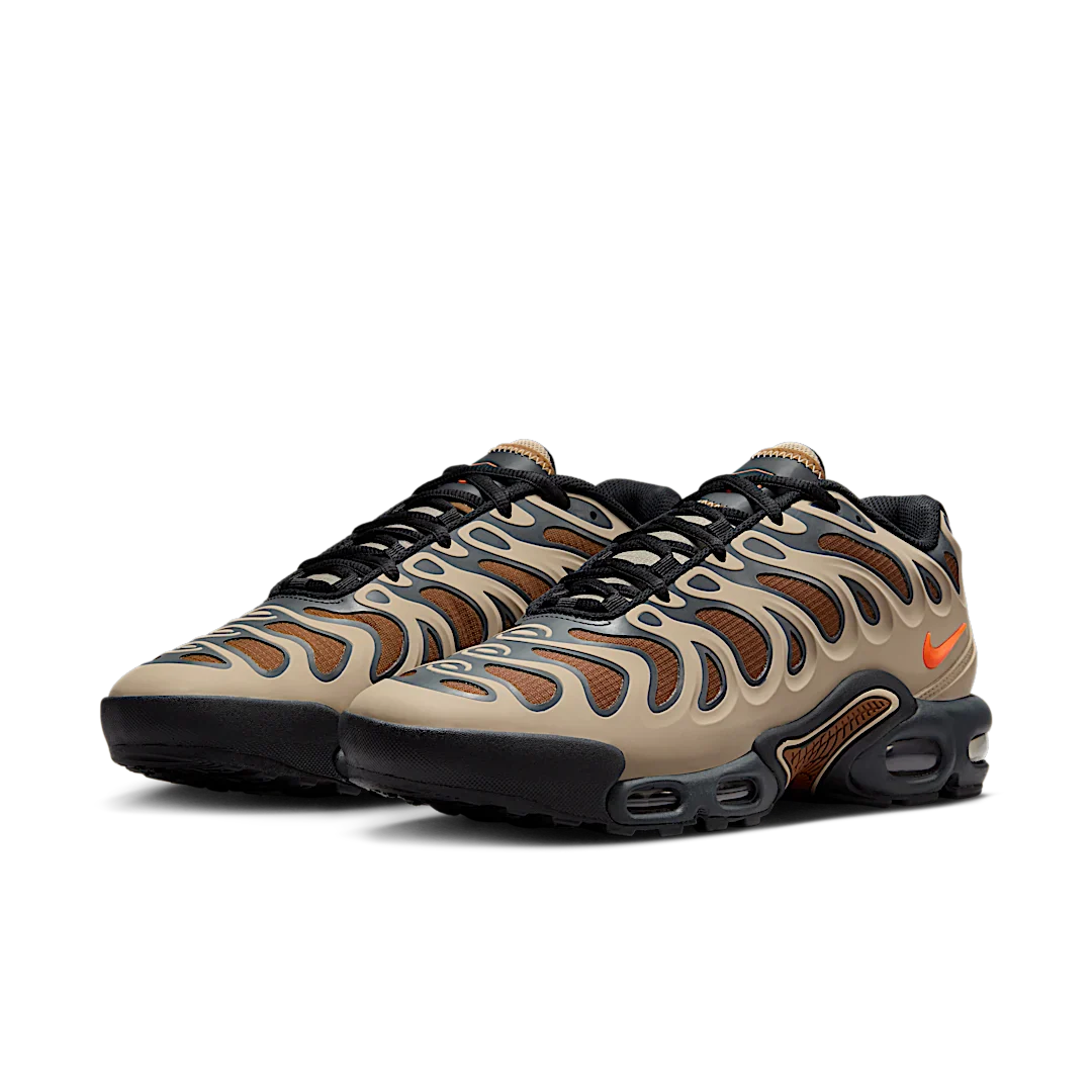 Nike Air Max Plus Drift Khaki Sanddrift, Khaki/Dark Smoke Grey/Sanddrift/Hyper Crimson (FZ3041-200)