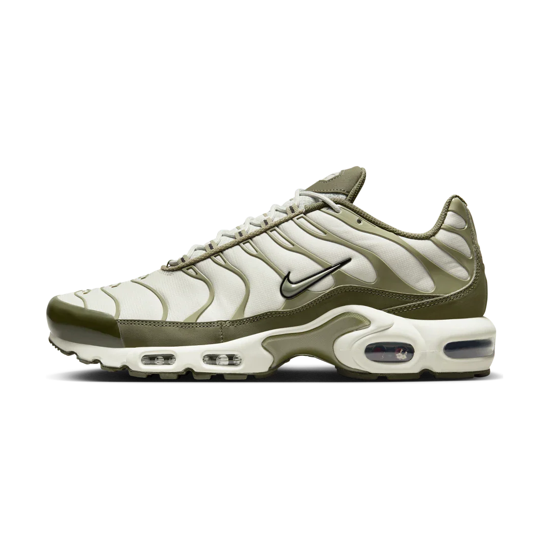 Nike Air Max Plus Light Bone Neutral Olive, Light Bone/Neutral Olive/Neutral Olive/Medium Olive (FB9722-002)