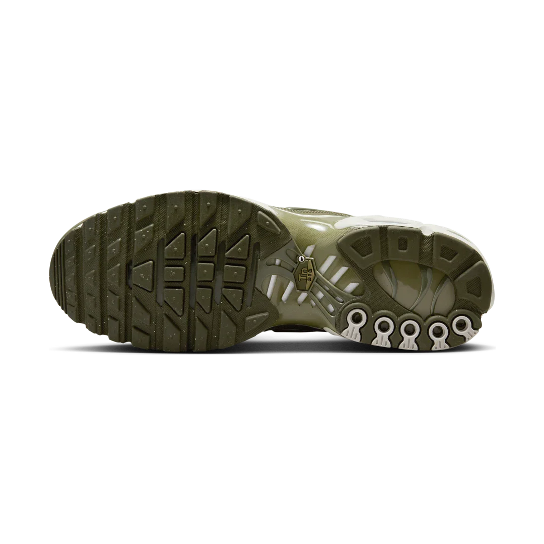 Nike Air Max Plus Light Bone Neutral Olive, Light Bone/Neutral Olive/Neutral Olive/Medium Olive (FB9722-002)