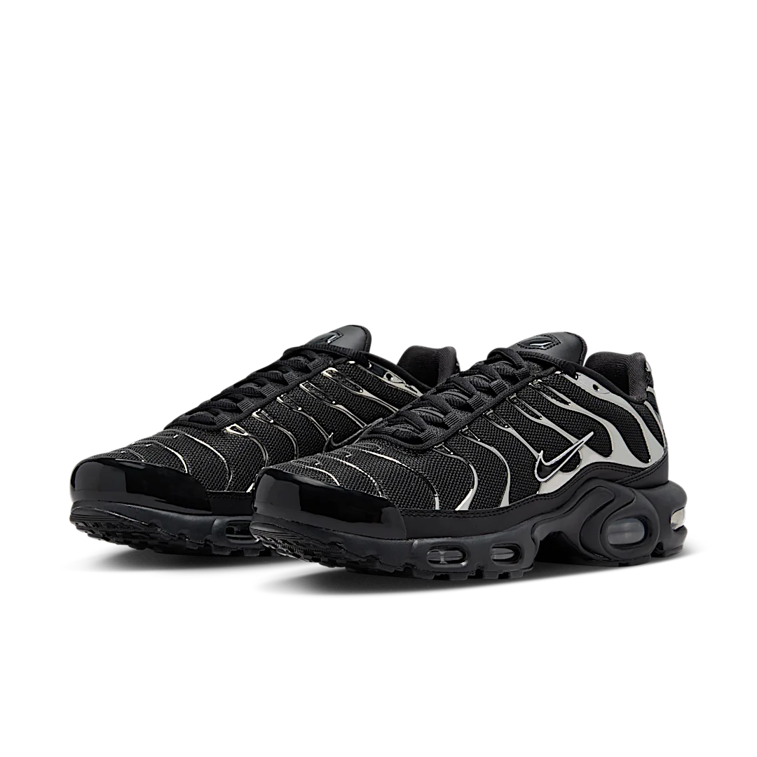Nike Air Max Plus SE Black Chrome, Black/Metallic Silver/Laser Crimson/Off Noir (HJ9743-001)