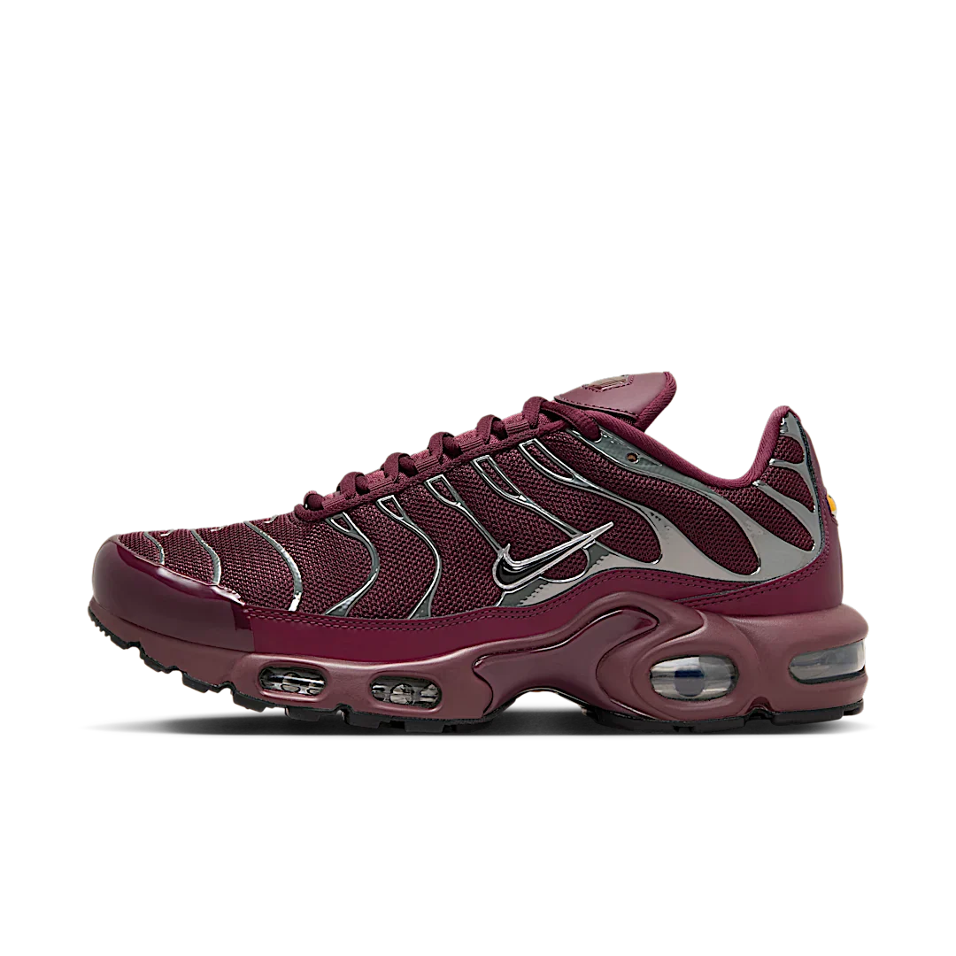 Nike Air Max Plus SE Night Maroon Metallic Silver, Night Maroon/Dark Team Red/Metallic Silver/Black (HJ9743-600)