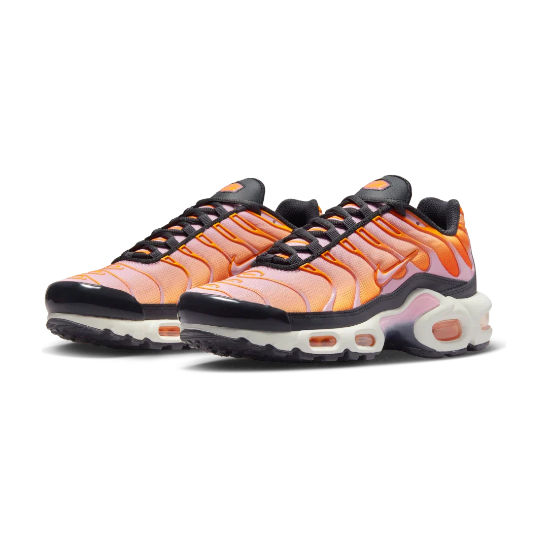 Nike Air Max Plus Sherbert, Off-Noir/Magma Orange/Summit White/Medium Soft Pink (FB8478-001)