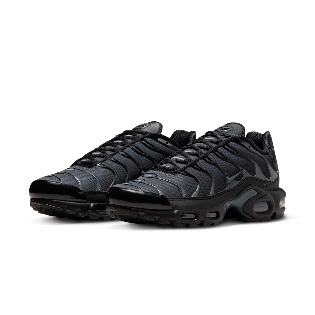 Nike Air Max Plus Black Metallic Silver
