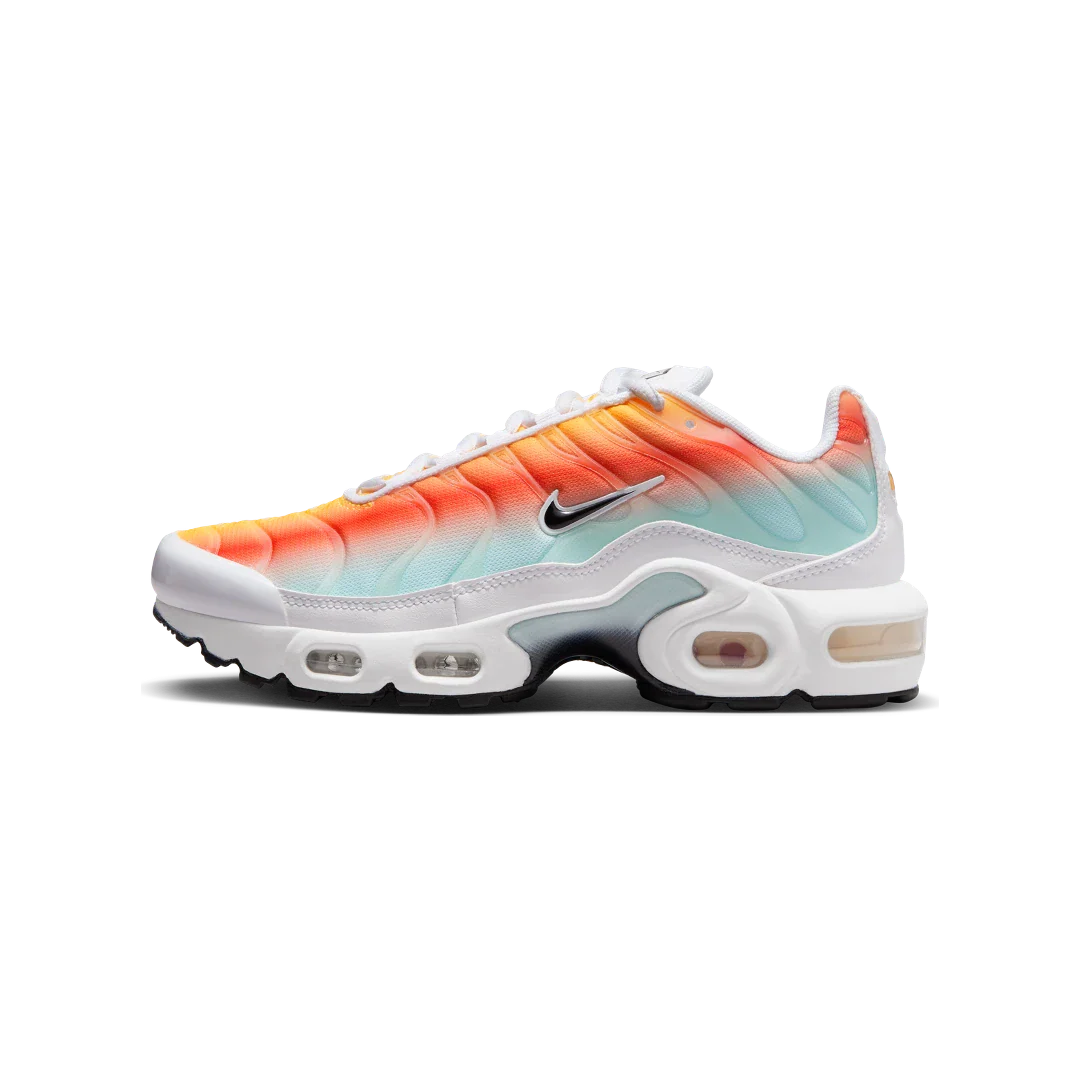 Nike Air Max Plus Tropical Sunset, White/Cosmic Clay/Lightning/Black (HF5180-100)