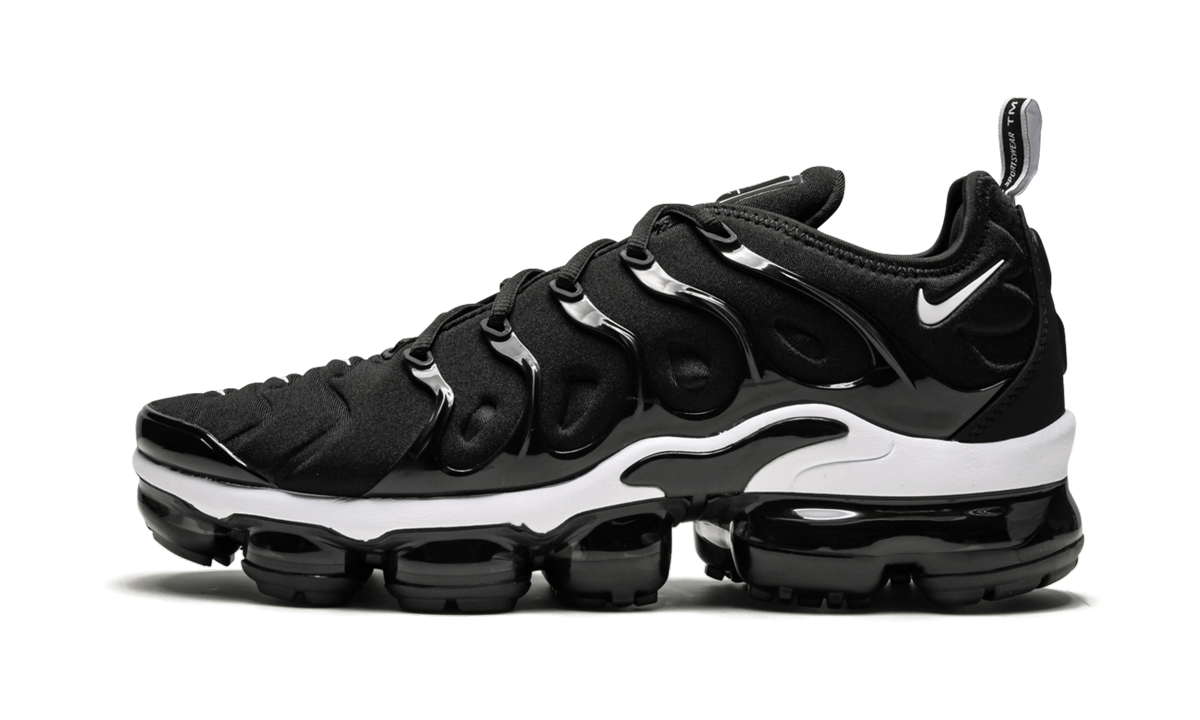 Nike Air VaporMax Plus Overbranding Black