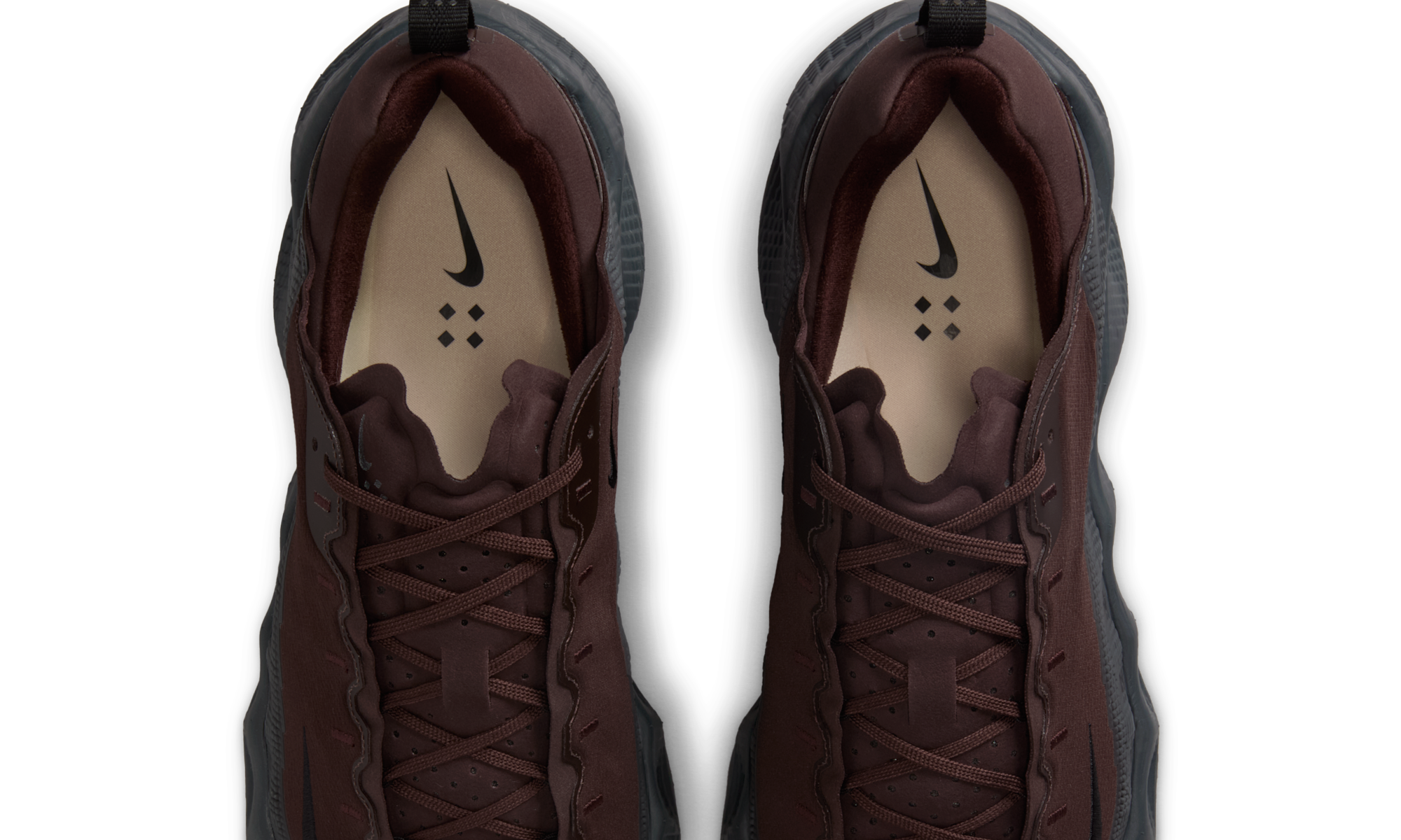 Nike Ava Rover Earth Black