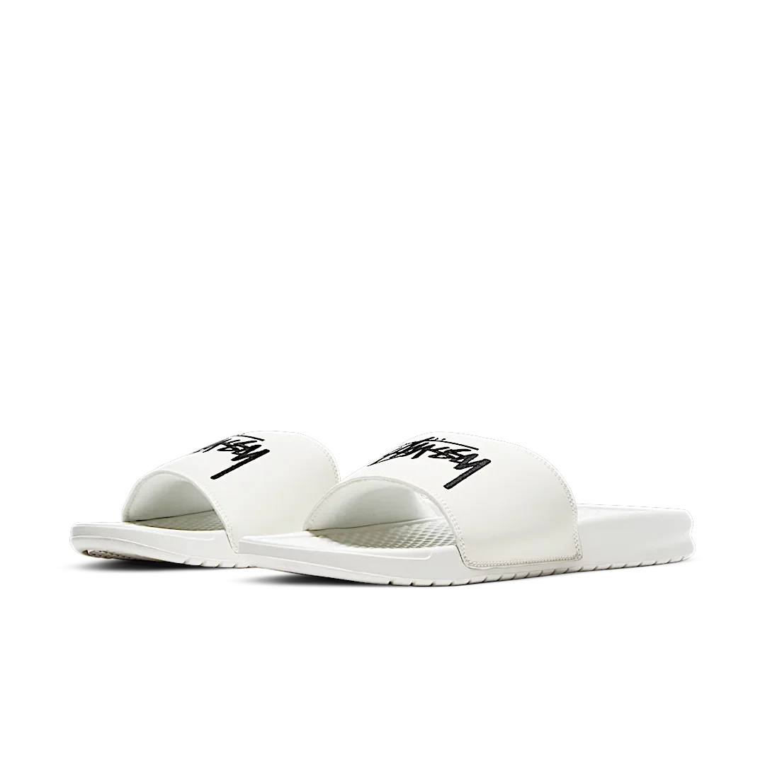 Nike Benassi Stussy Cream, Sail/Sail/Black (DC5239-100)