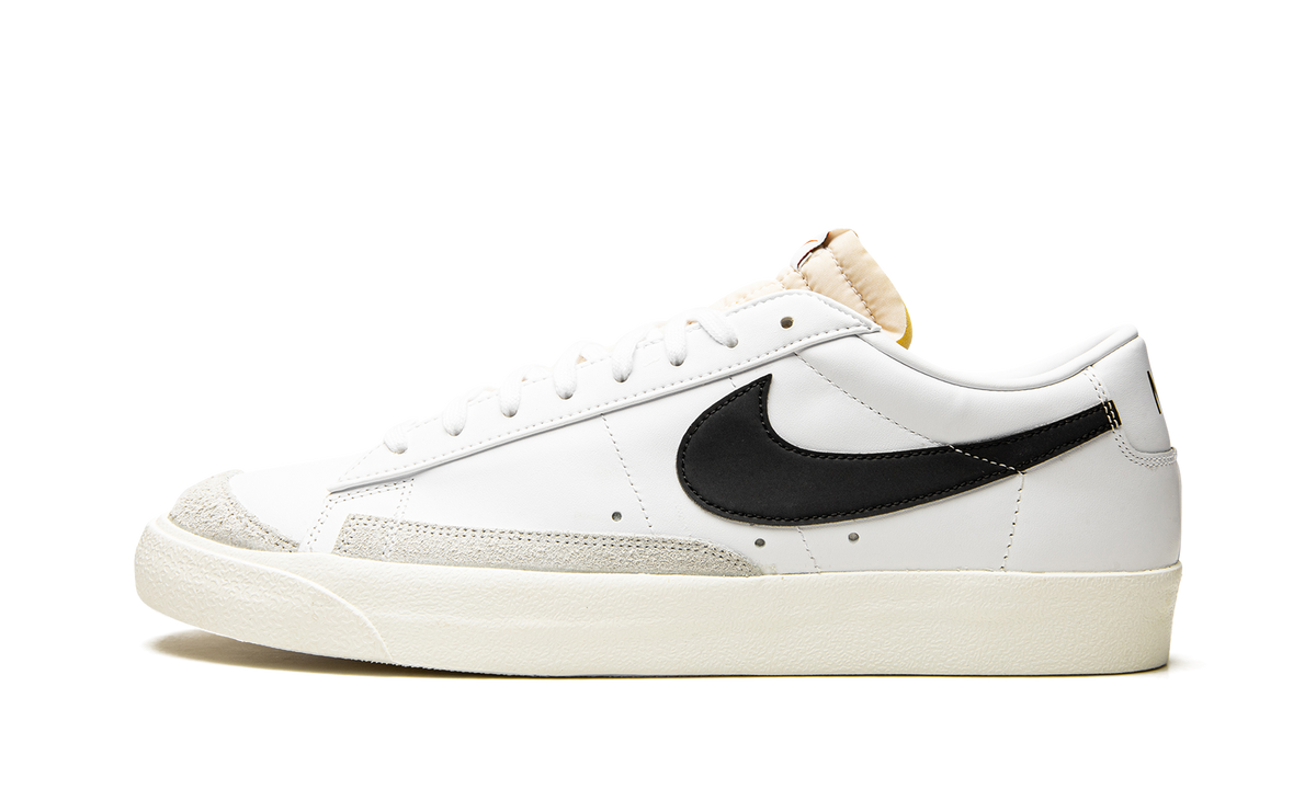 Nike Blazer Low 77 Vintage White Black