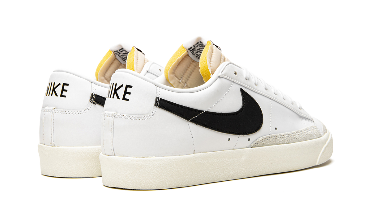Nike Blazer Low 77 Vintage White Black