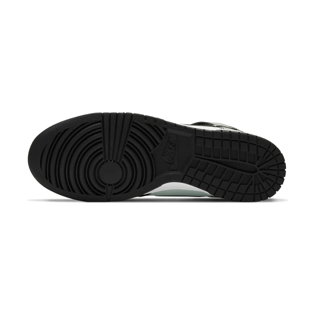 Nike Dunk High SE All-Star (2021), Barely Green/Black (DD1398-300 / DD1846-300)