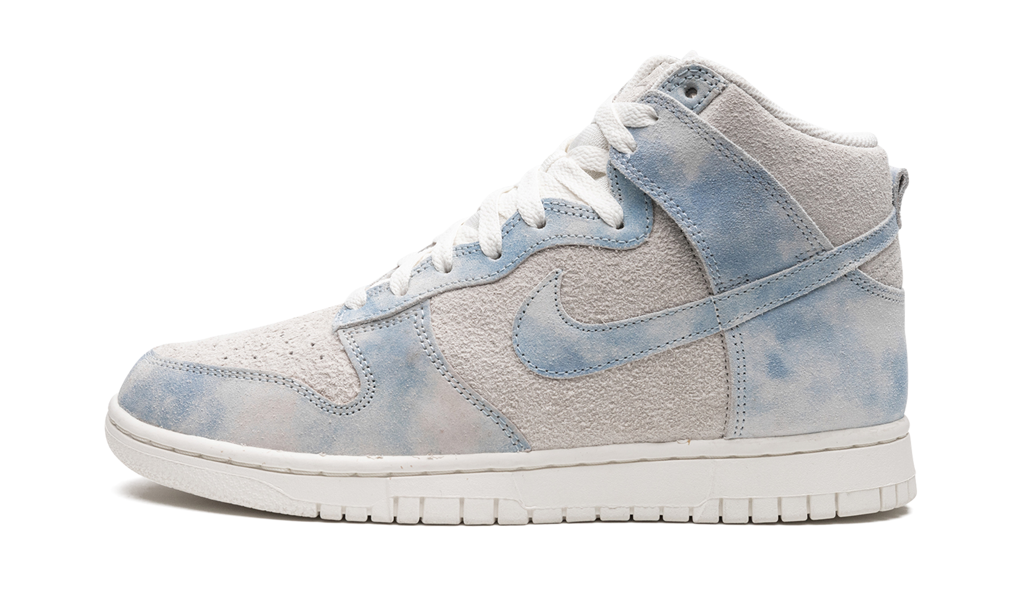 Nike Dunk High SE Clouds Celestine Blue