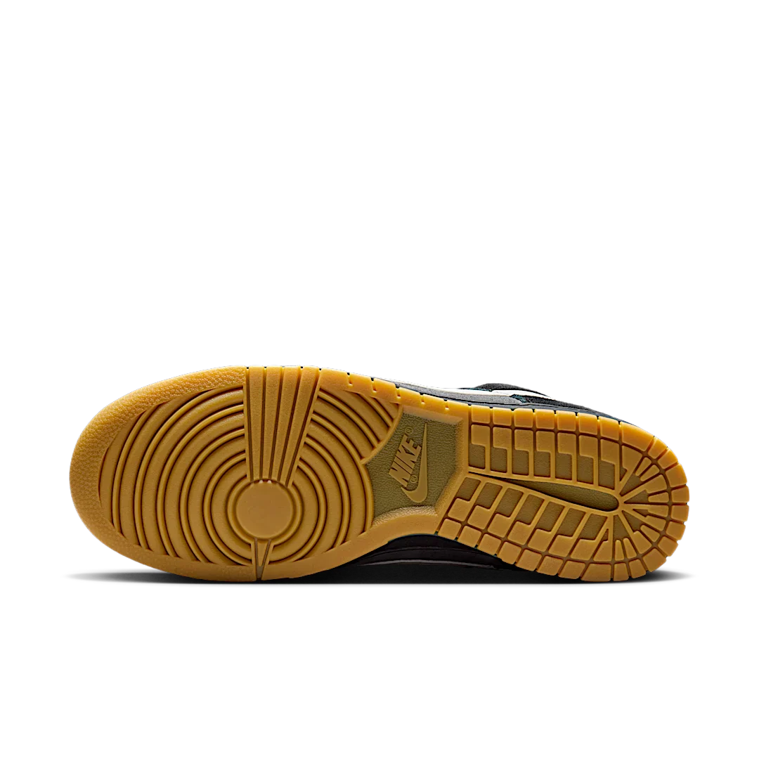 Nike Dunk Low SE Black Grey Gum