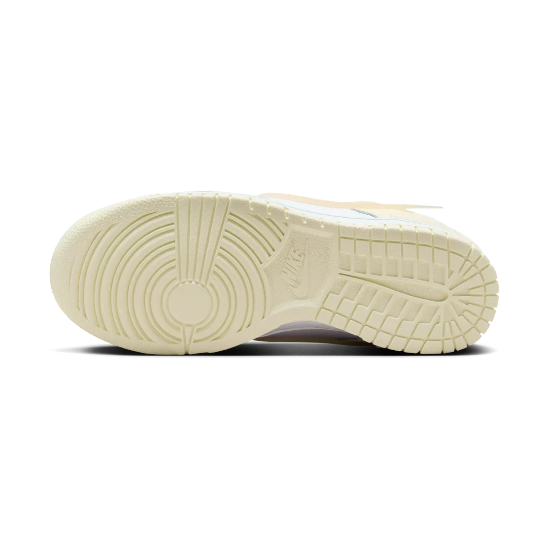 Nike Dunk Low Twist Coconut Milk Guava Ice, Coconut Milk/White/Guava Ice (DZ2794-104)