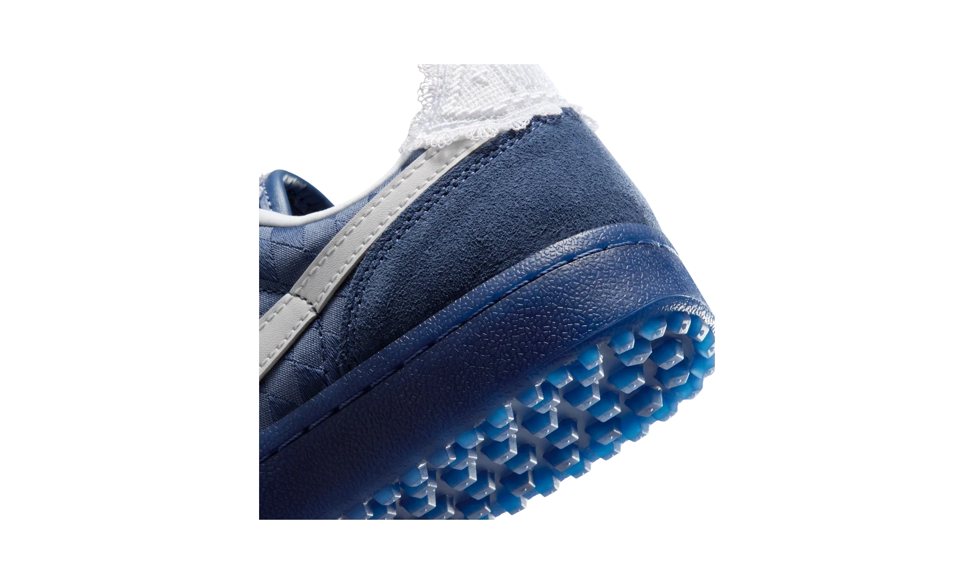 Nike Field General Mystic Navy White