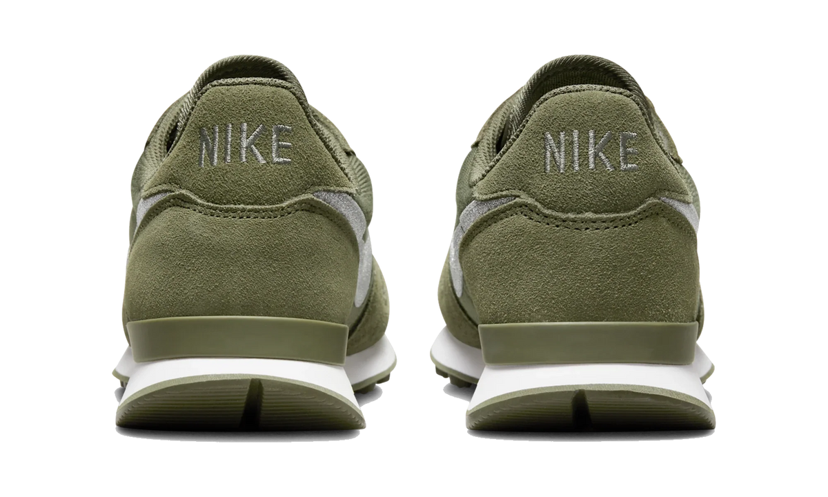 Nike Internationalist Medium Olive