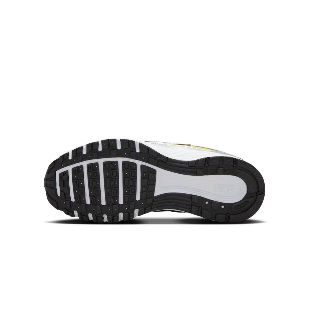 Nike P-6000 Lightning Metallic SIlver, Lightning/Metallic Silver/White/Black (HV5064-701)