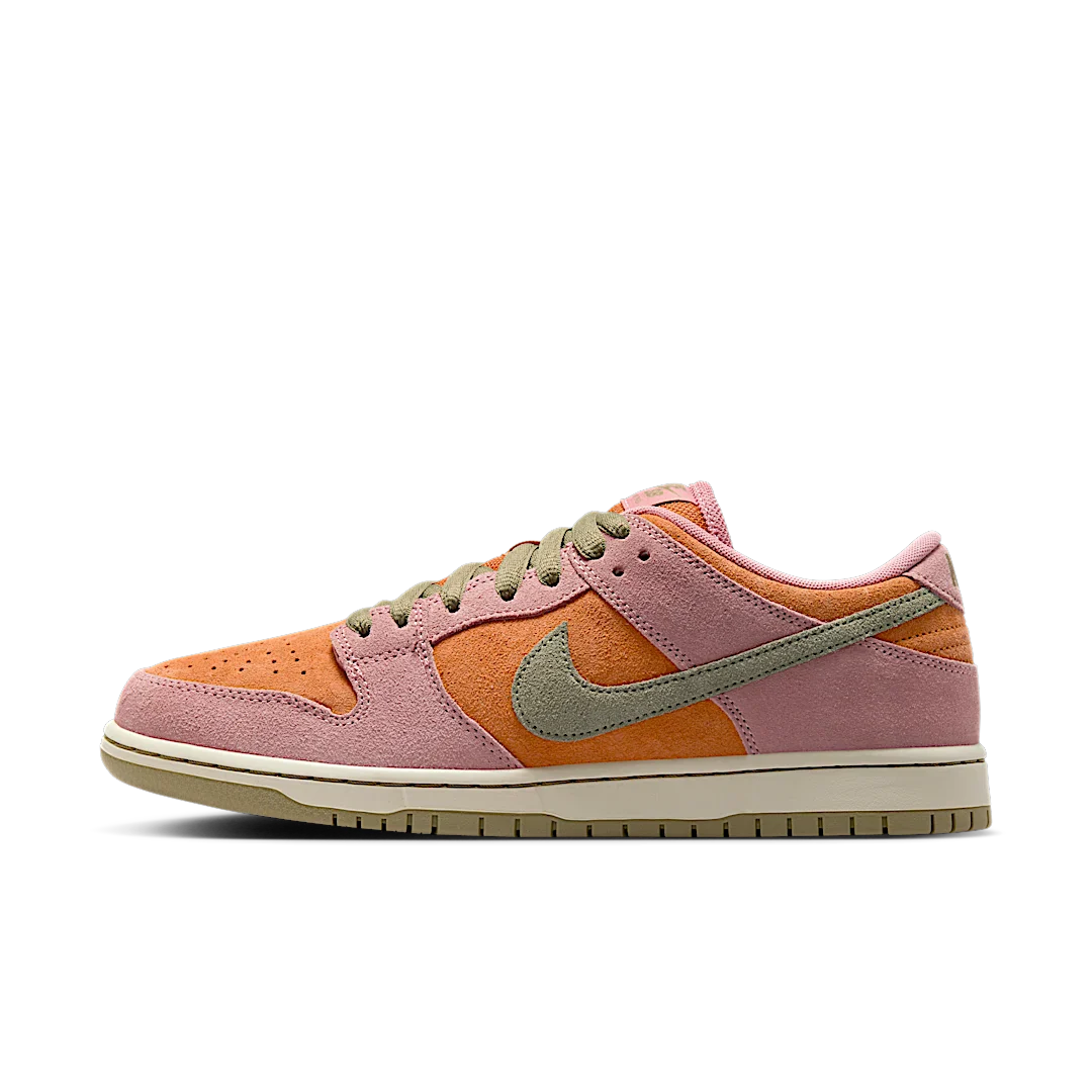 Nike SB Dunk Low Red Stardust, Red Stardust/Neutral Olive-Monarch-Coconut Milk (HJ4135-600)