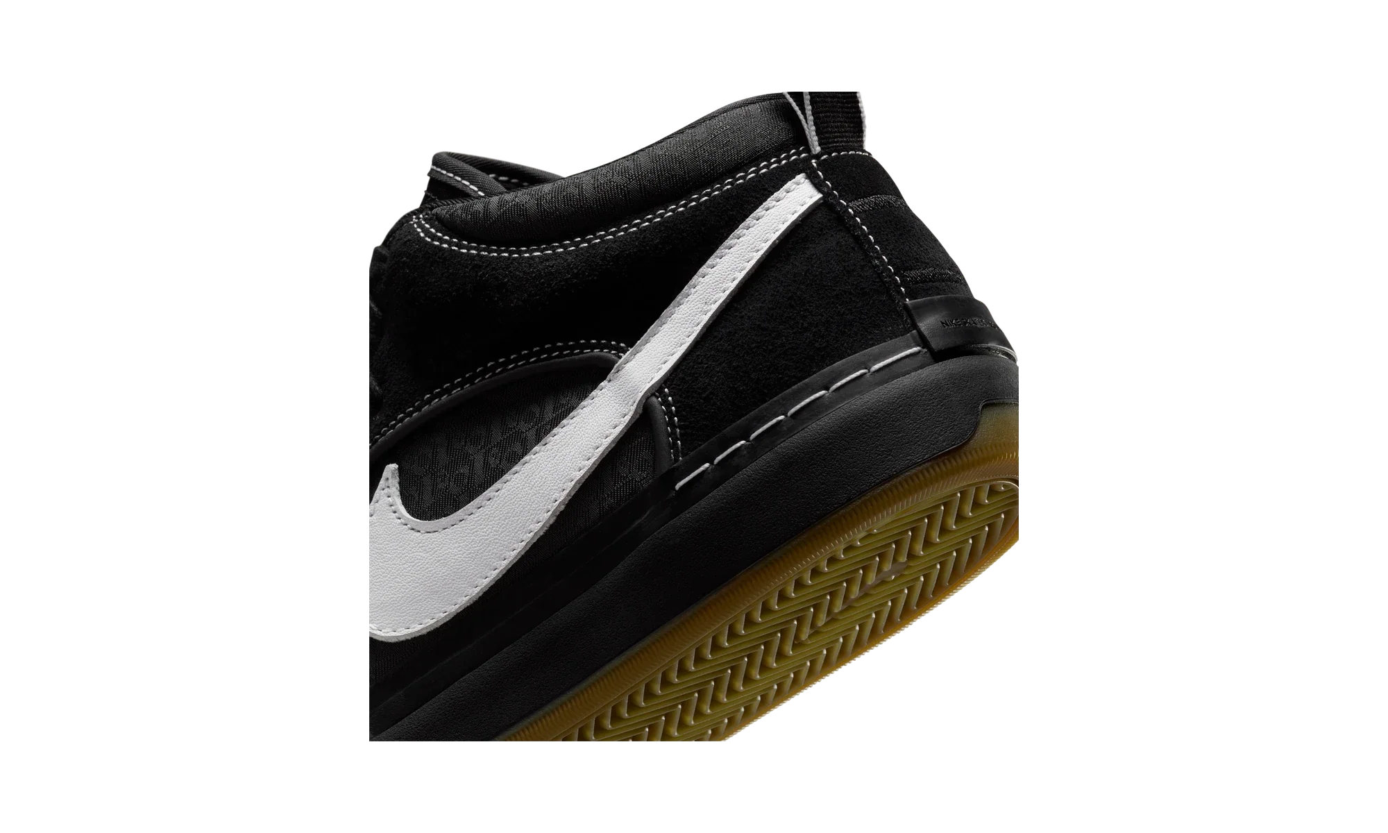 Nike SB React Leo Black Gum