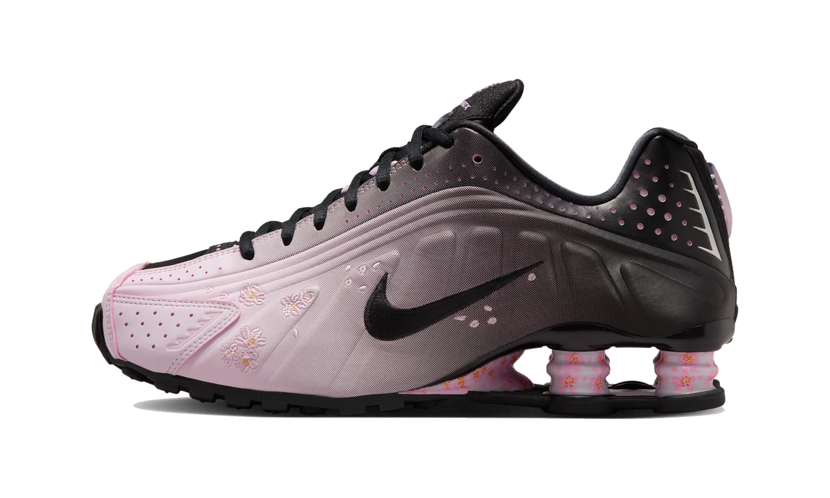 Nike Shox R4 Sakura