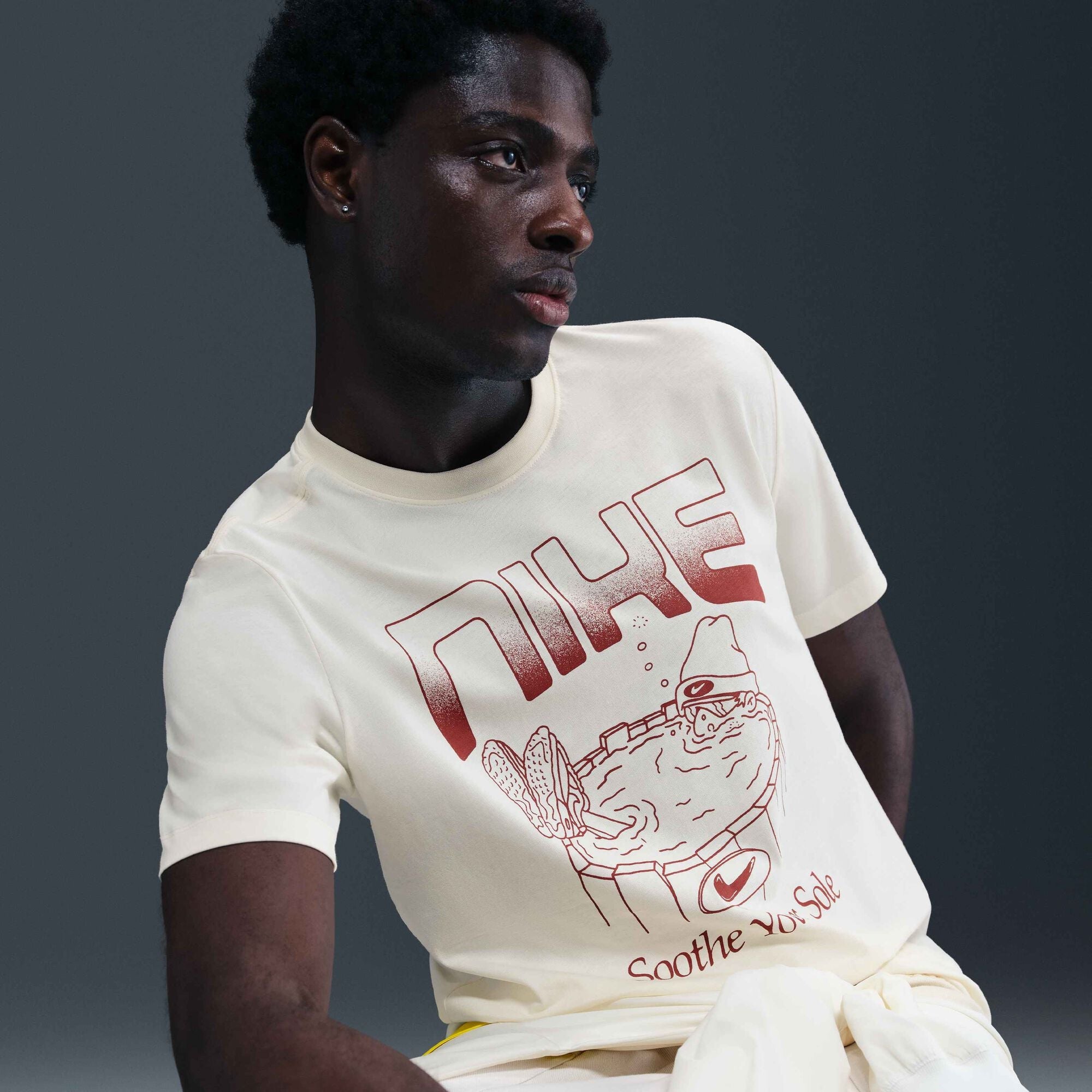 Nike Sportswear T-Shirt Pale Ivory