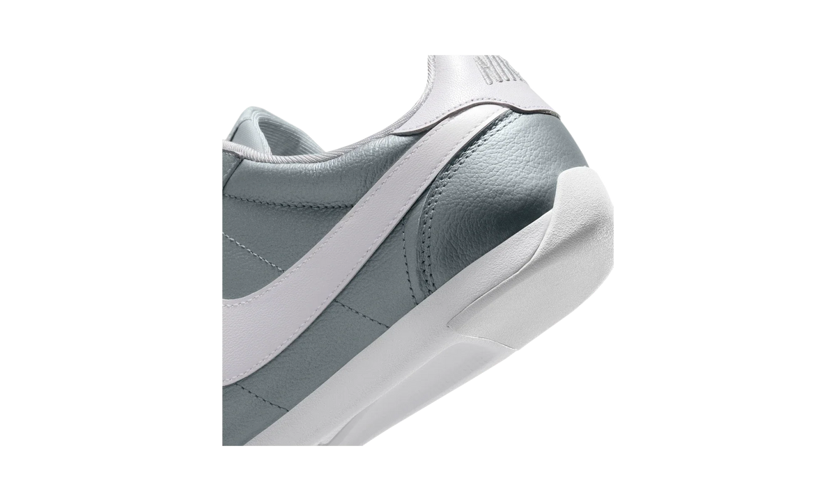 Nike Sprint Sister Metallic Silver White