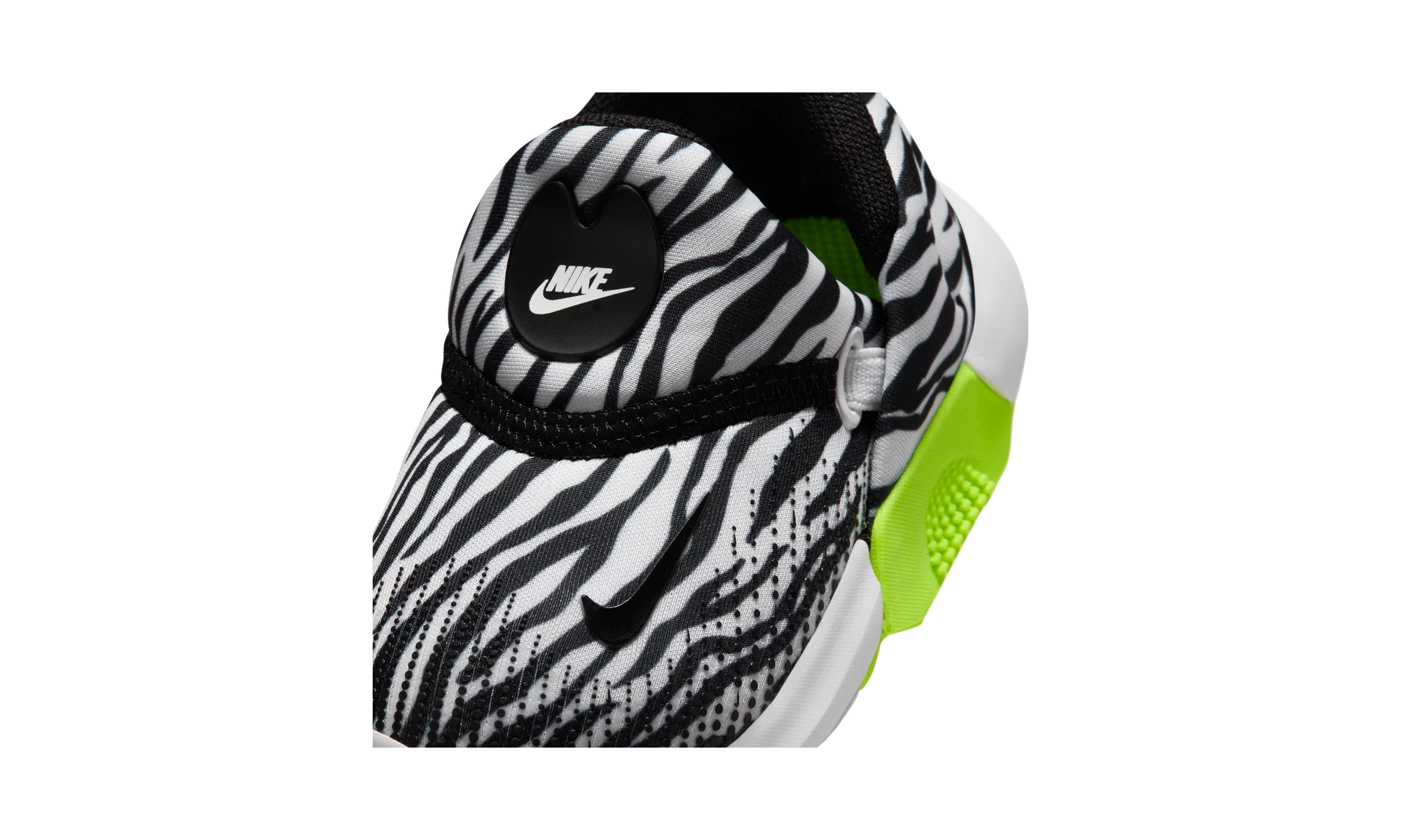 Nike Swoosh Go TD White Volt