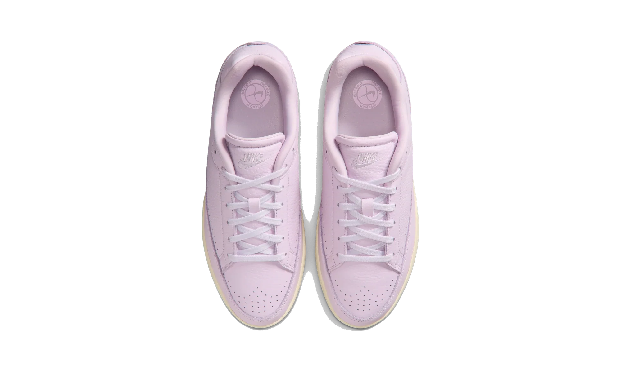 Nike Tennis Centre Bleached Lilac