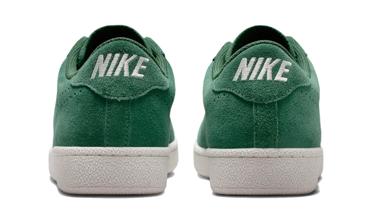 Nike Tennis Classic Gorge Green Sail