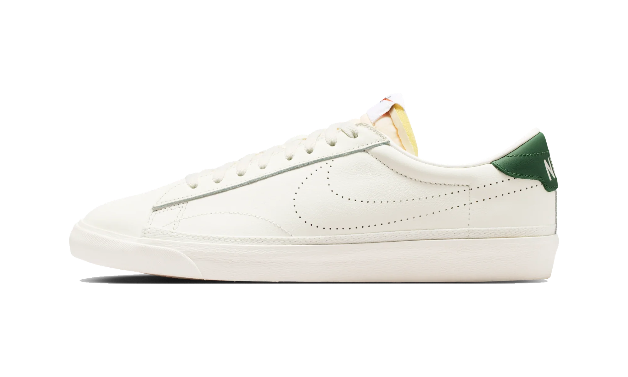 Nike Tennis Classic Sail Fir Team Orange