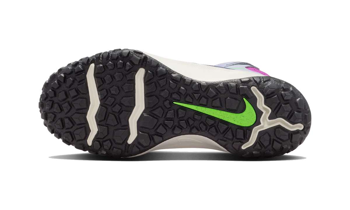 Nike Terrascout Ghost Vivid Purple Green Strike
