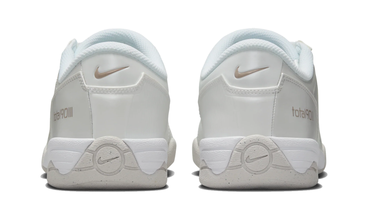 Nike Total 90 3 Photon Dust