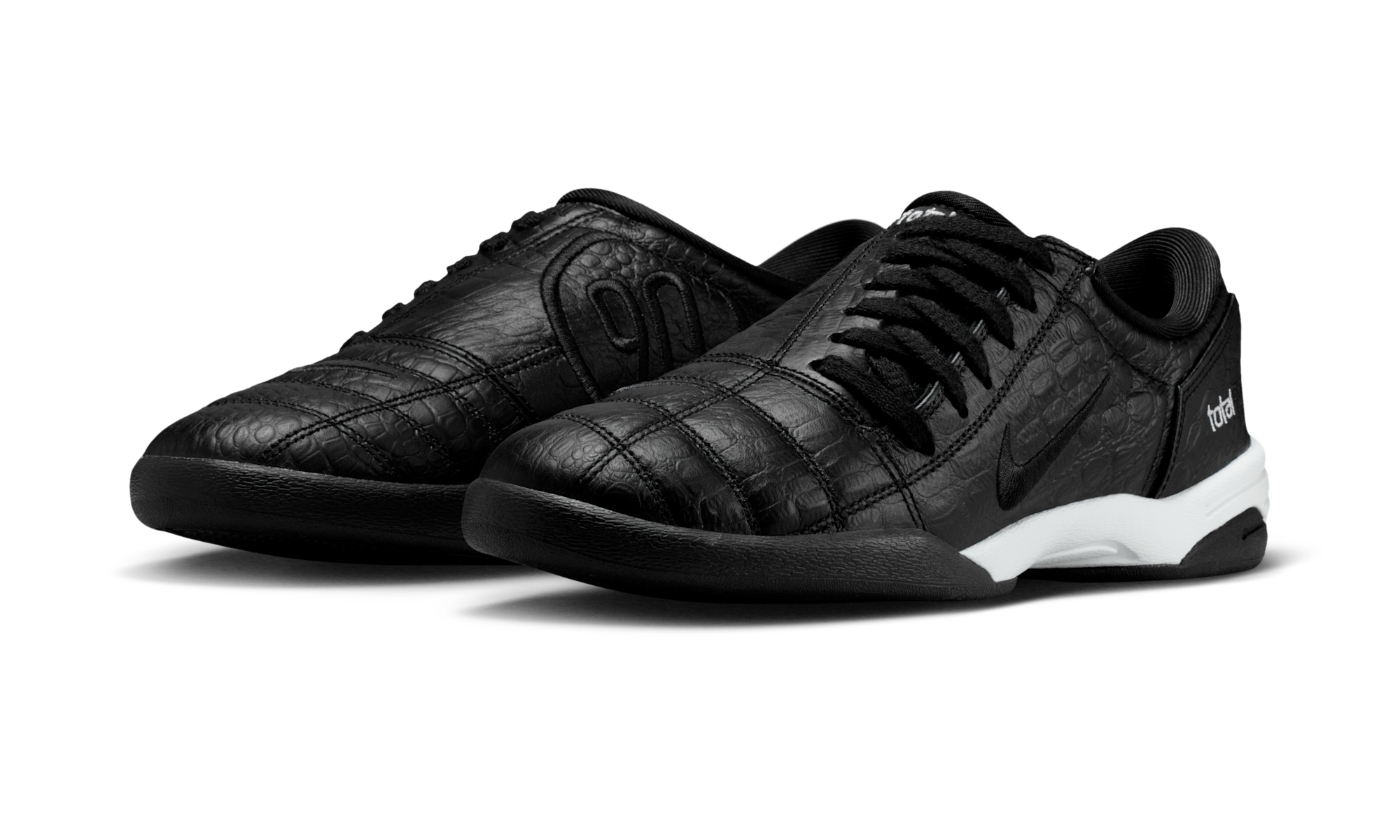 Nike Total 90 Black White