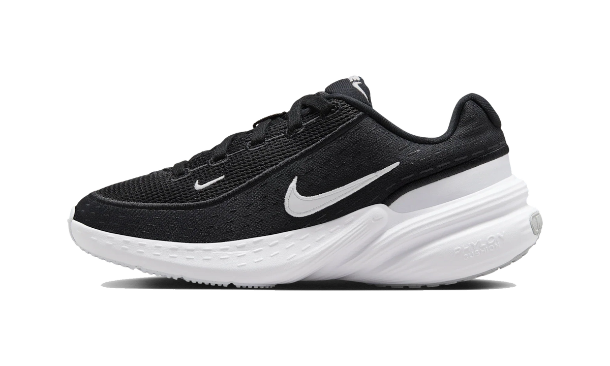 Nike Uplift SC Black White
