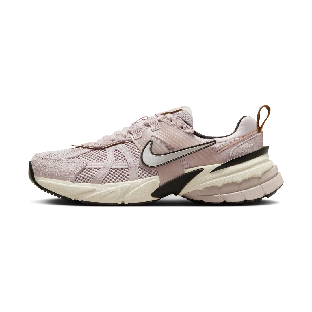 Nike V2K Run Platinum Violet, Platinum Violet/Chrome/Light Bone/Black (FN6703-001)