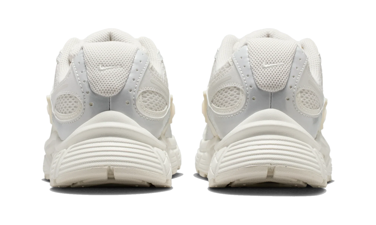 Nike V5 RNR Phantom Sail